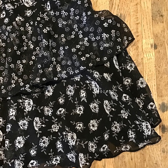 Topshop tiered floral print surplice black dress - Picture 10 of 11